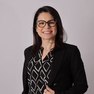 Dra. Mylene Mascarenhas Perez Gomes