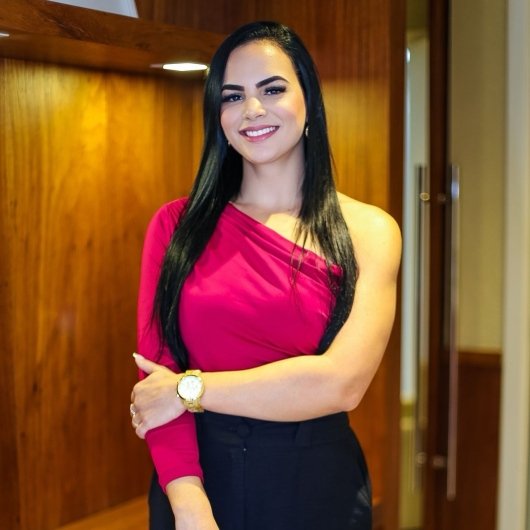 Dra. Caroline Carneiro de Lima Freitas