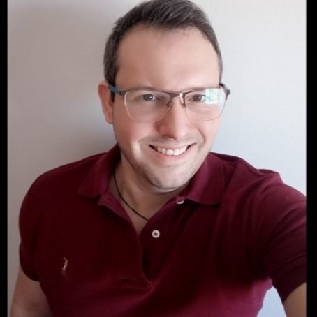 Dr. Fernando Scalet Araujo