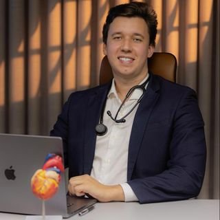 Dr. Luiz Gabriel May
