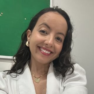 Dra. Karina Cristina Dos Santos