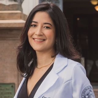 Dra. Camila Saito