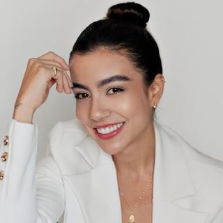 Dra. Marina Fernandes