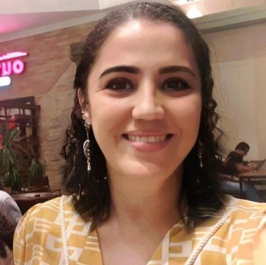 Dra. Kátia Leão