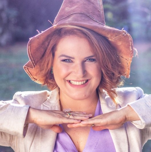 Ana Lucia Villa Nova