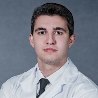 Dr. Leonardo Portes