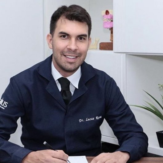 Dr. Lucas Rosa