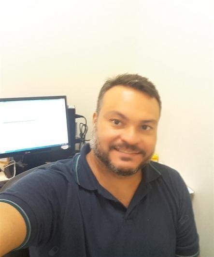 Dr. Cristiano Cardoso Moura