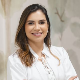 Dra. Fernanda Montemor Raikov de Almeida
