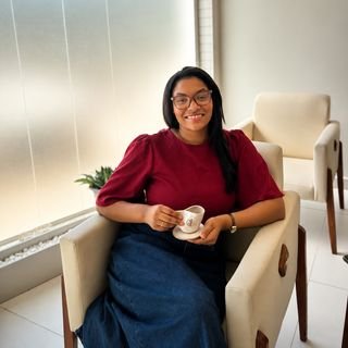 Dra. Rebeca Santos Bahia