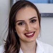 Dra. Ana Claudia Simões Cardoso