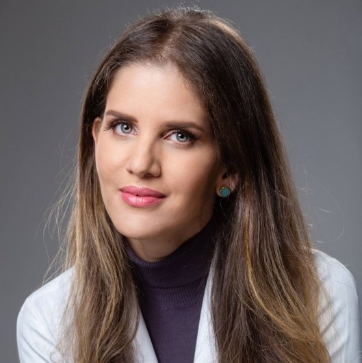 Dra. Laura Serpa