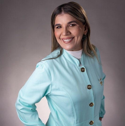 Dra. Edna Gomes