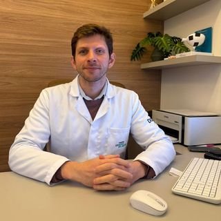 Dr. Cristiano Becker