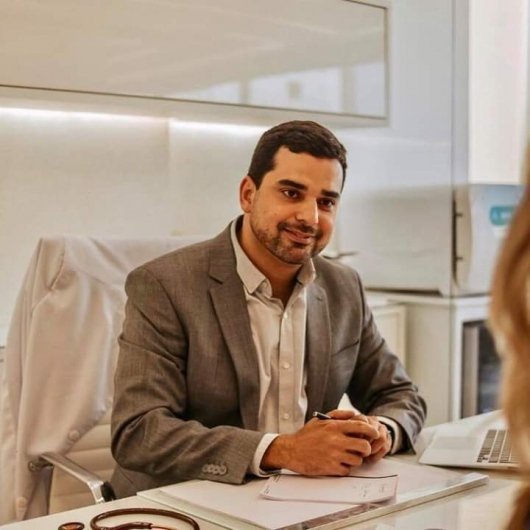Dr. Fabio Santiago