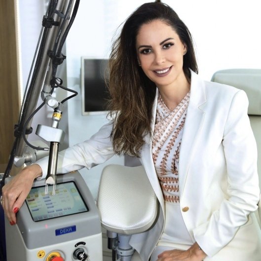 Dra. Tatiana F. S. M. Barbosa