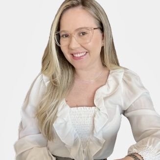 Milena Uhdre