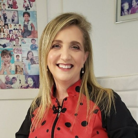 Dra. Lisa Scheidt