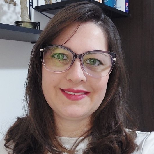 Raquel Cabral R. Patiri