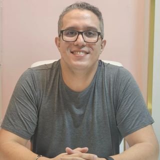 Dr. Felipe Lino