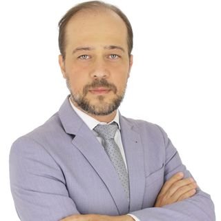 Dr. Carlos Cunha