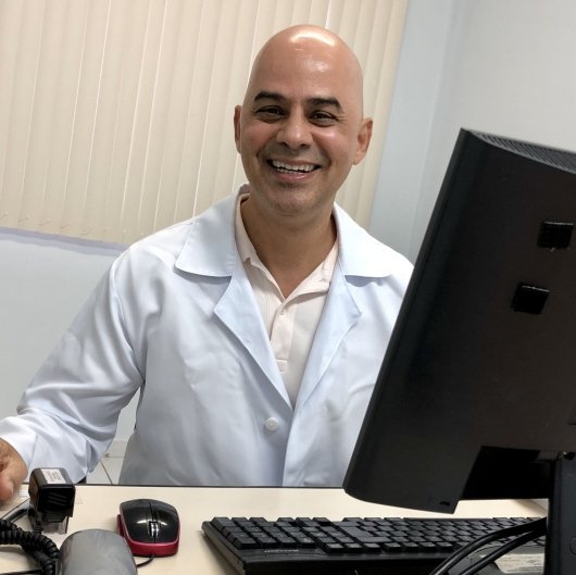 Dr. Edilson Rocha