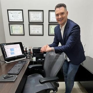 Dr. Guilherme Médici