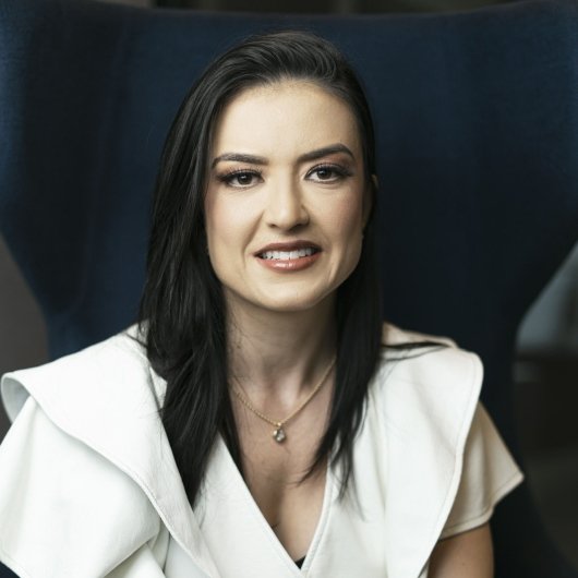 Dra. Tassiani Carvalho Goulart de Oliveira