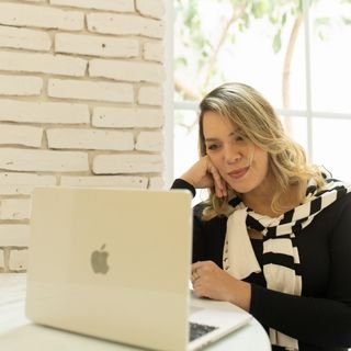 Dra. Zaira Mesquita