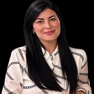 Dra. Mayara Vicentini