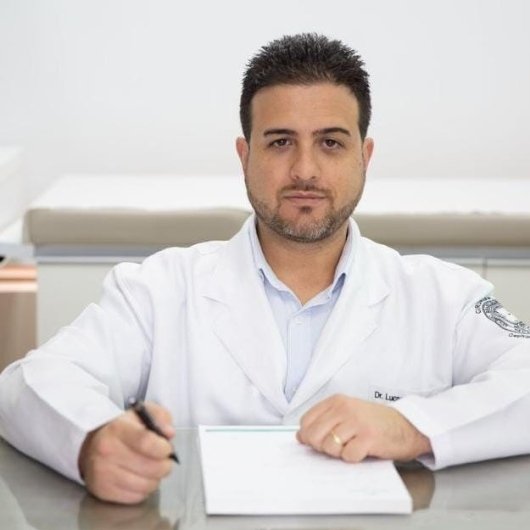Dr. Lucas Mega de Andrade