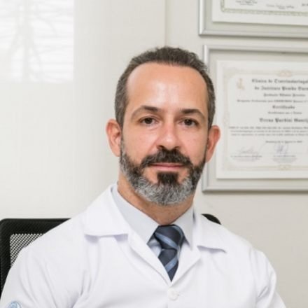 Dr. Breno Pardini Gontijo