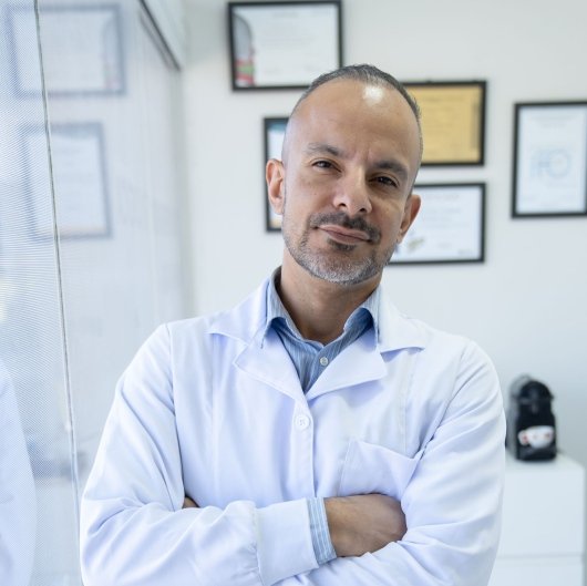 Dr. Julius José Teixeira Paul