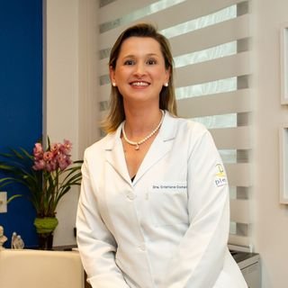 Dra. Cristiane Comelato