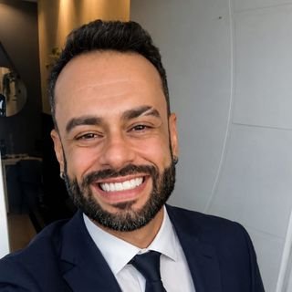 Prof. Leonardo Mendonça