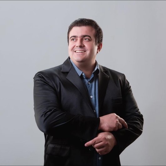 Dr. Thiago Gondim