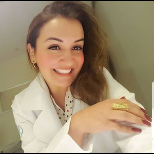 Dra. Cristiane Simões de Oliveira