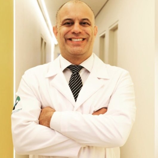Dr. Vinícius Teixeira Silva