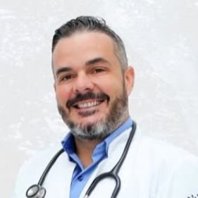 Dr. Tiago Costa Calixto