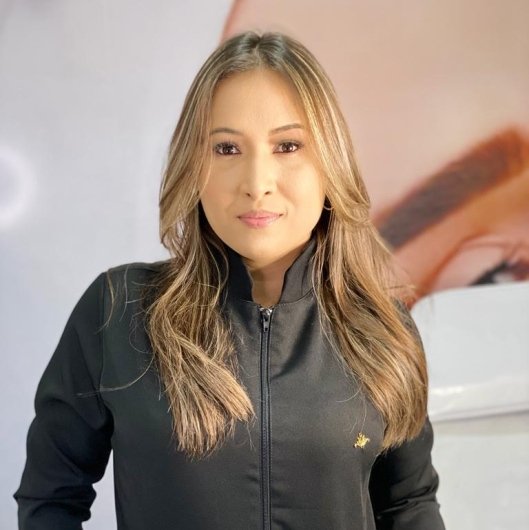 Dra. Jaqueliny Pires Ferreira