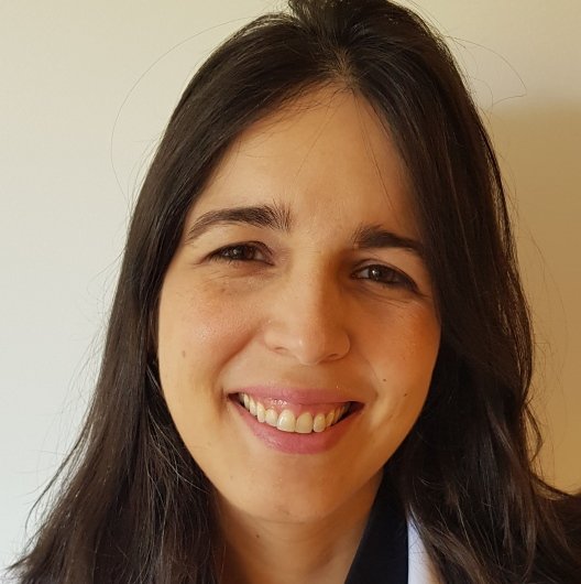 Dra. Natalia Correa Vieira de Melo
