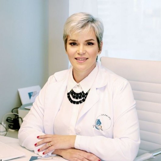 Dra. Desiree Tavares pereira