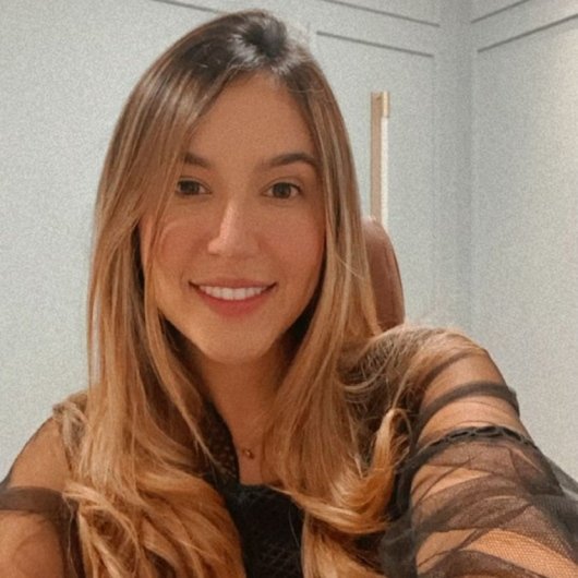 Dra. Isabella Lima