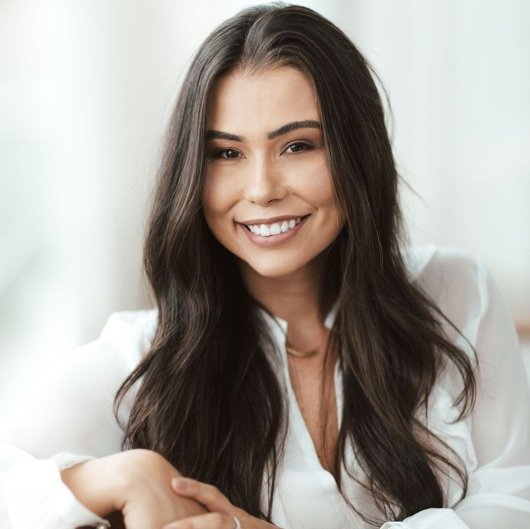 Dra. Gabriela Otoni