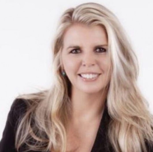 Dra. Katia Salete Bertoldo