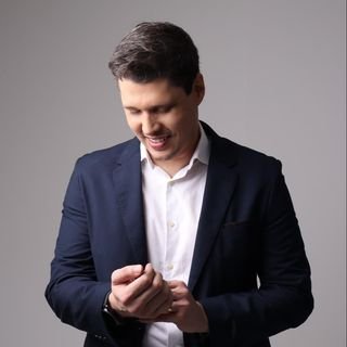 Dr. Gueri Dourado