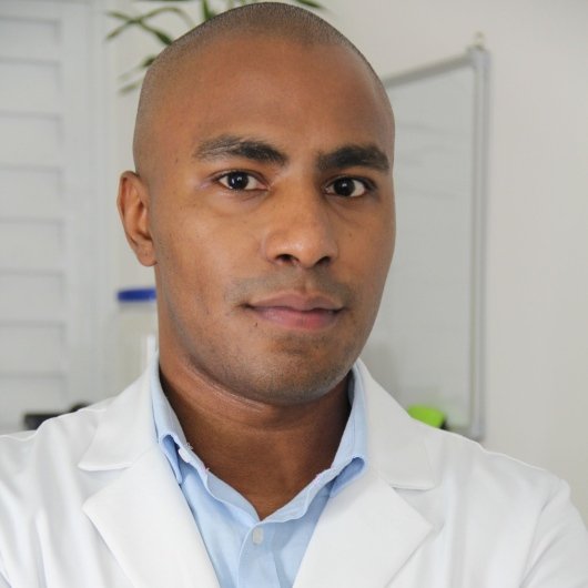 Dr. Caio Cesar G. Souza