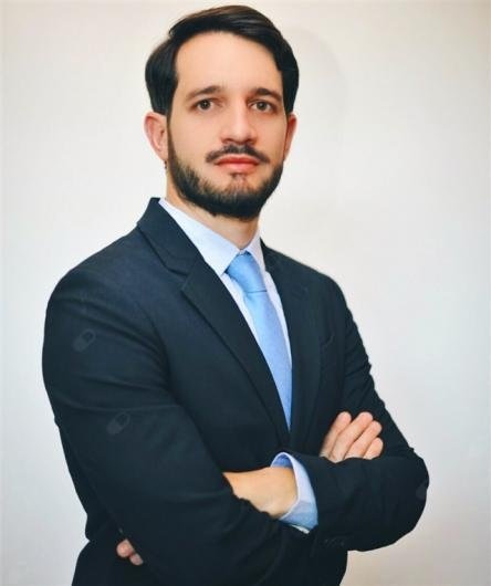 Dr. Eron Mosciati