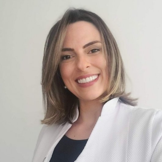 Dra. Vanessa Horta Leite Viana