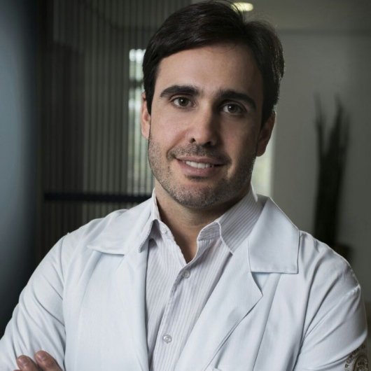 Dr. Otávio Schmidt de Azevedo